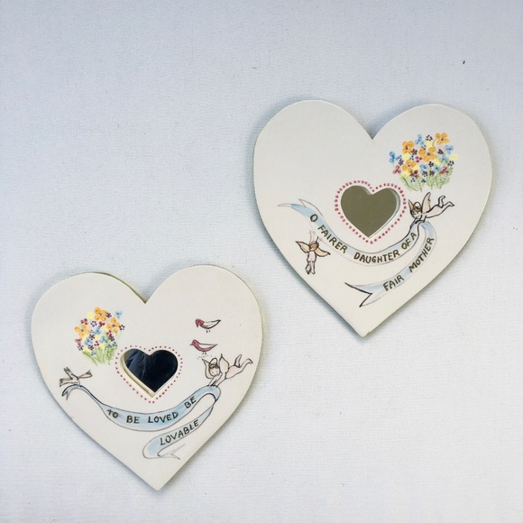 Vintage Style Wall Decor for Girls Room / Bathroom - Picture 1 of 8